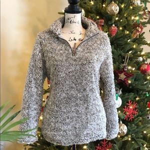 NWT Sherpa Pullover w Pockets and Jersey Lining!